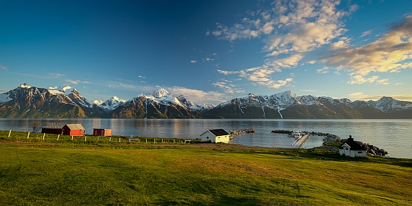 Mitternachtssonne am Lyngenfjord